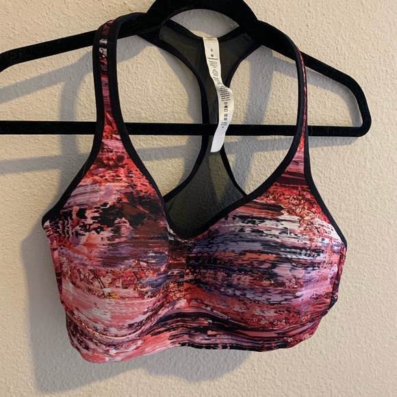 Lululemon Sports Bra - Picture 1 of 3
